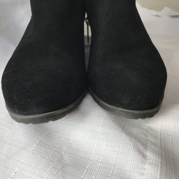 Blondo Womens Valli Waterproof Suede Ankle Bootie US 9.5 M Black Zip - Picture 11 of 12